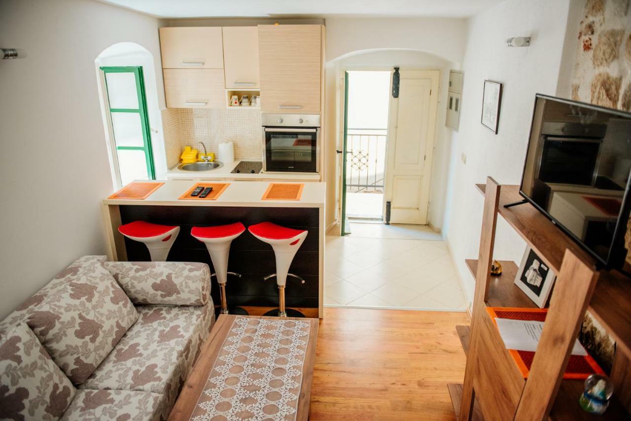 Kaya Apartment Котор Екстер'єр фото
